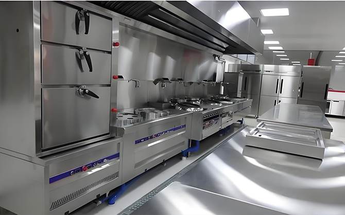 商用炒菜機的日常清潔與保養：保持設備高效運行的關鍵